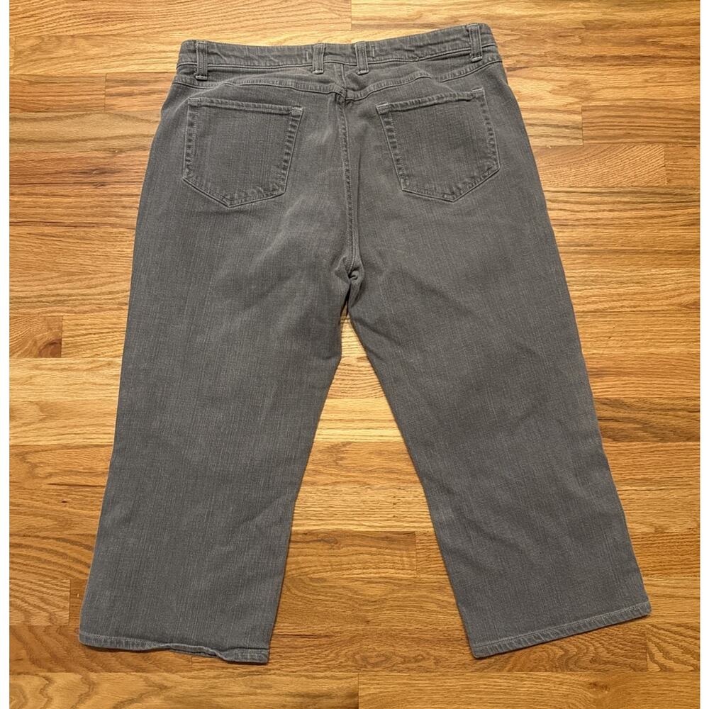 Disney Store Denim Jeans Capri Mickey Minnie Tinkerbell Alice Eeyore Cleo sz 14 - Picture 2 of 9